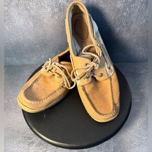 Sperry Women’s boat shoes
